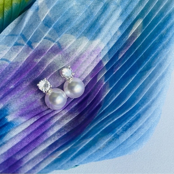 Silverstone Pearl/Crystal Stud Earrings - Picture 2 of 8